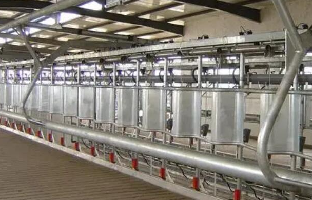 黄南钢结构- 别墅/商场/办公楼玻璃楼梯厂家!